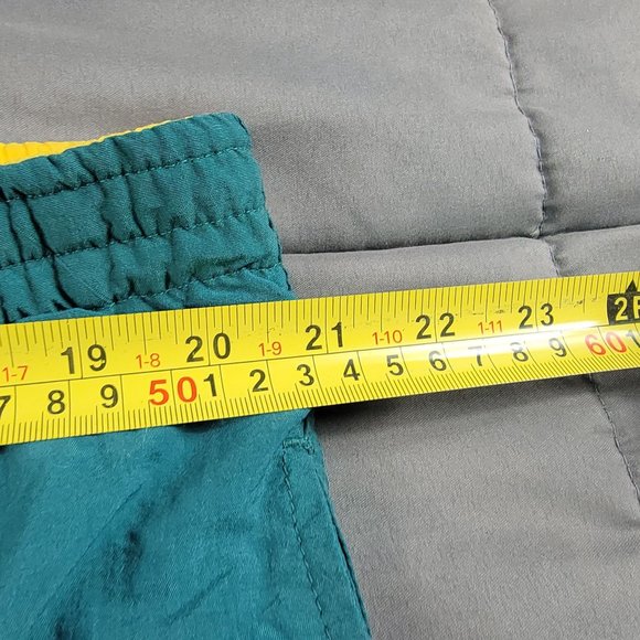 Cheetah Mens Large Green Swim Trunks Shorts Lightweight Athletic Outdoors - Picture 9 of 11